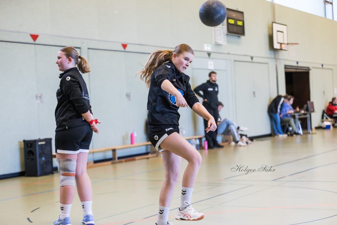 Bild 38 - wBJ SV Henstedt Ulzburg - Bramstedter TS : Ergebnis: 27:15
